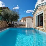 فيلة Res S'abbaida C1 Con Piscina Privata تانايونيلا