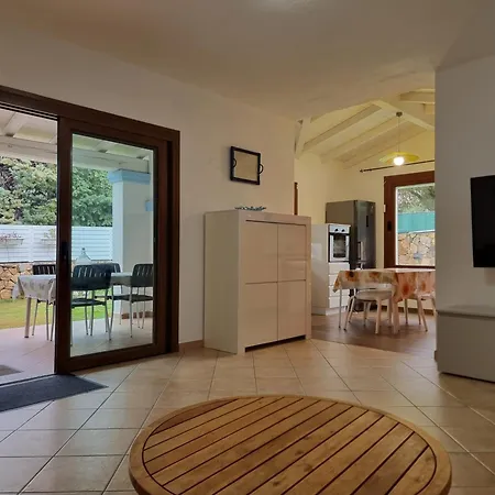 فيلة Res S'abbaida C1 Con Piscina Privata تانايونيلا