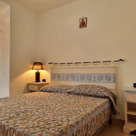 Vila Res S'abbaida C1 Con Piscina Privata *