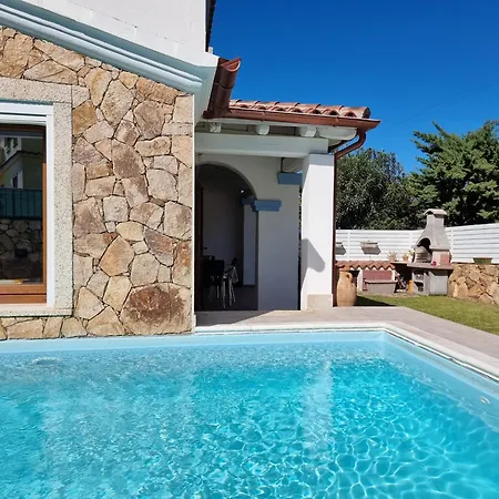 Res S'abbaida C1 Con Piscina Privata * Tanaunella
