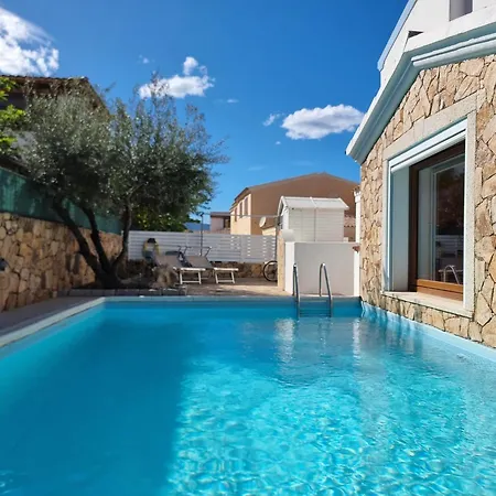 Vila Res S'abbaida C1 Con Piscina Privata Tanaunella