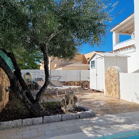 فيلة Res S'abbaida C1 Con Piscina Privata *